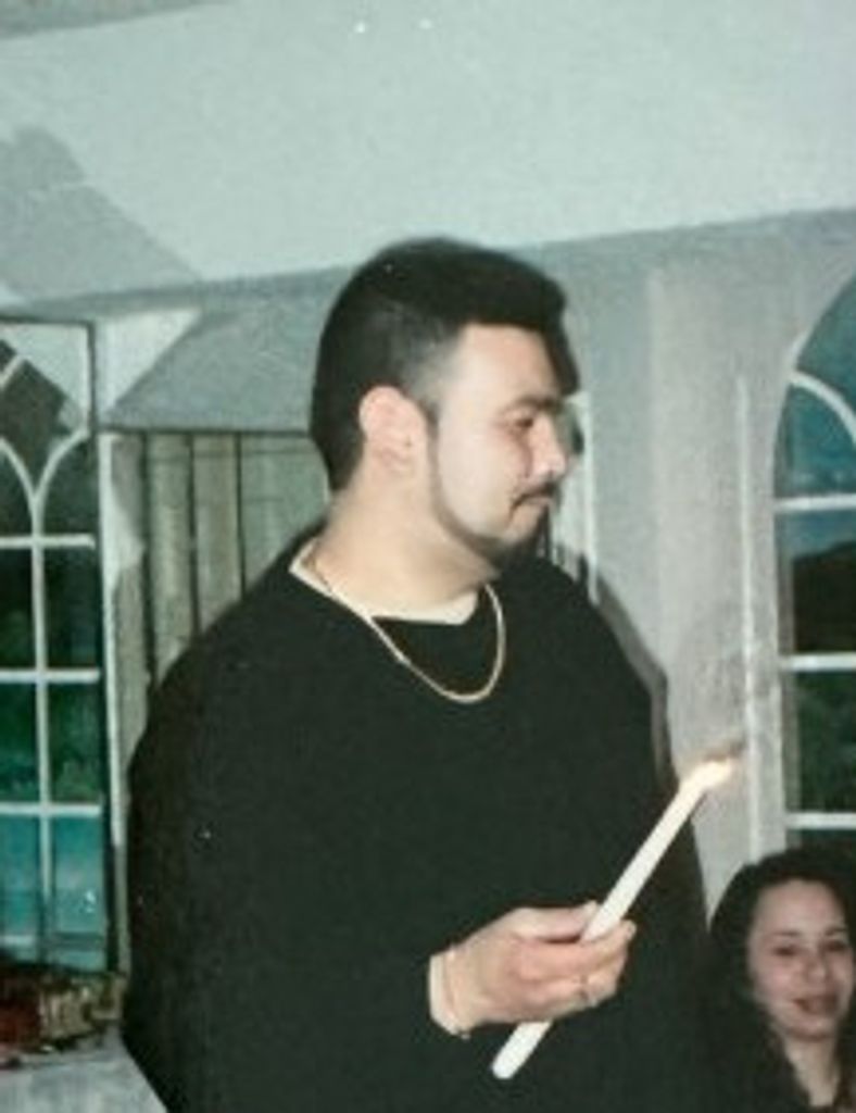 Robert Salinas