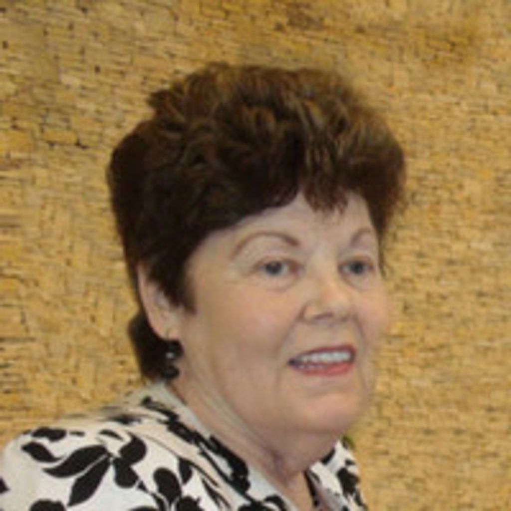 Carolyn F Zimmerman