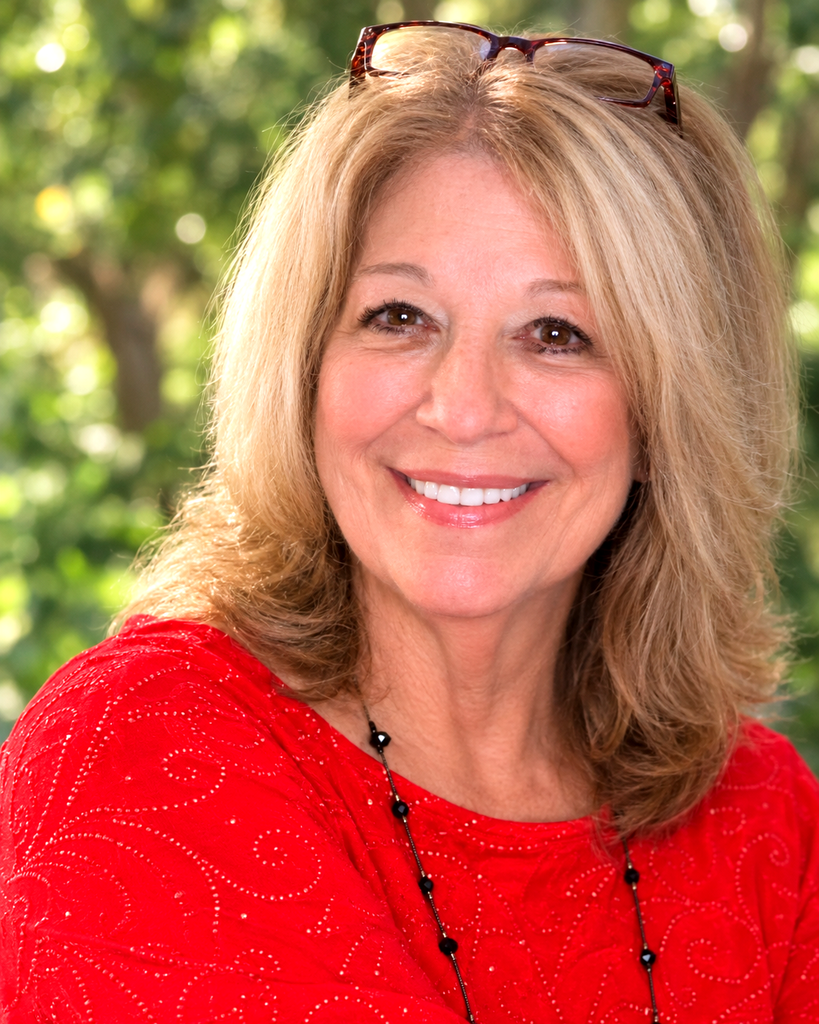 Lotte Leigh Washburn Profile Photo