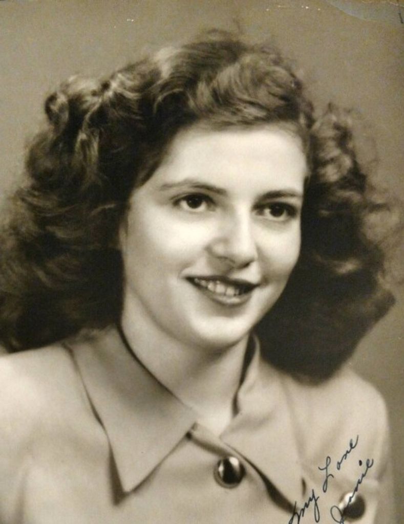 Mary Joan (McIntosh)  Lyons