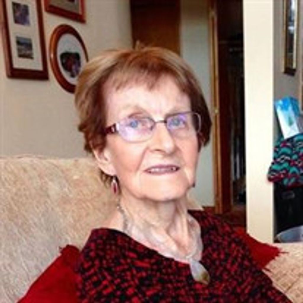 Helen Ahl