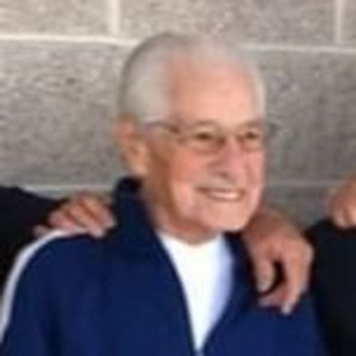 Robert Leo Estrada Profile Photo