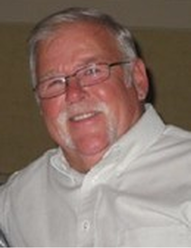 Robert  Duane Mccullough