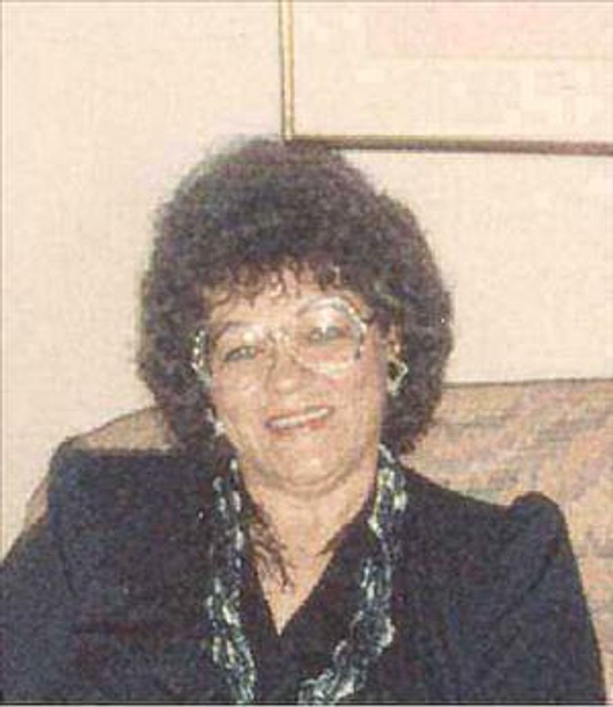 Darlene Saxton