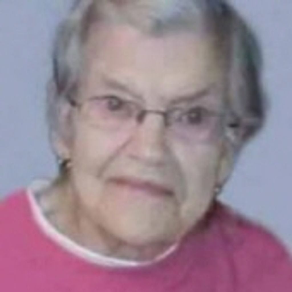 Maxine Coon Profile Photo