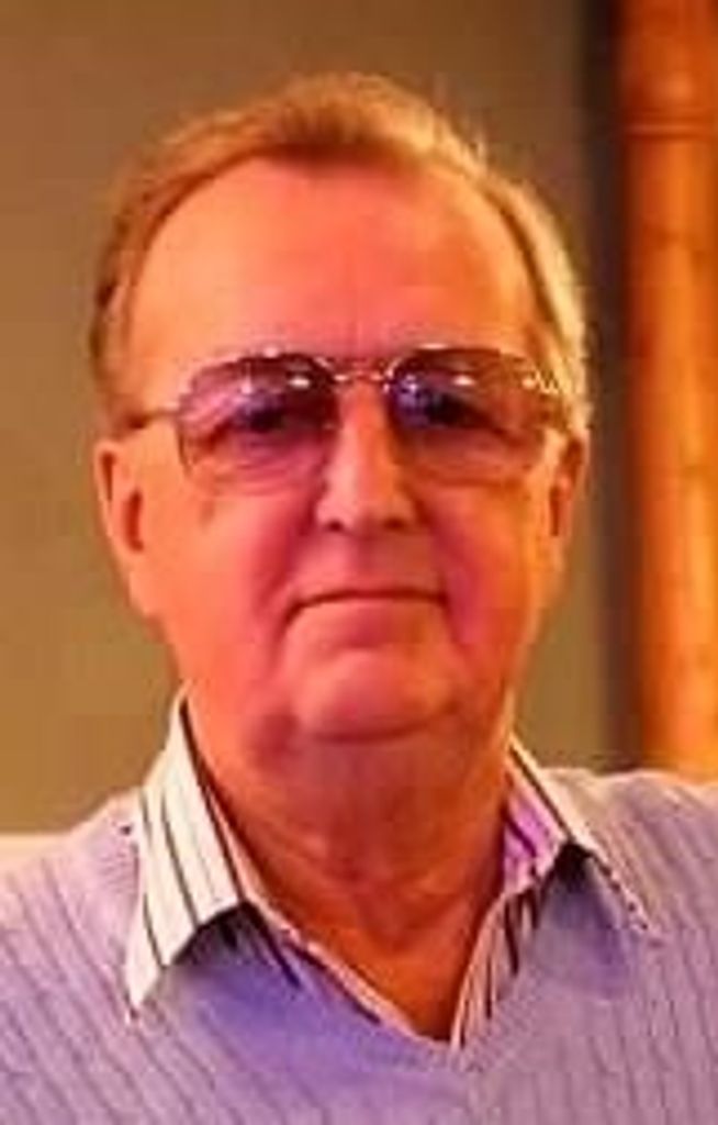 Robert Lewis York Profile Photo