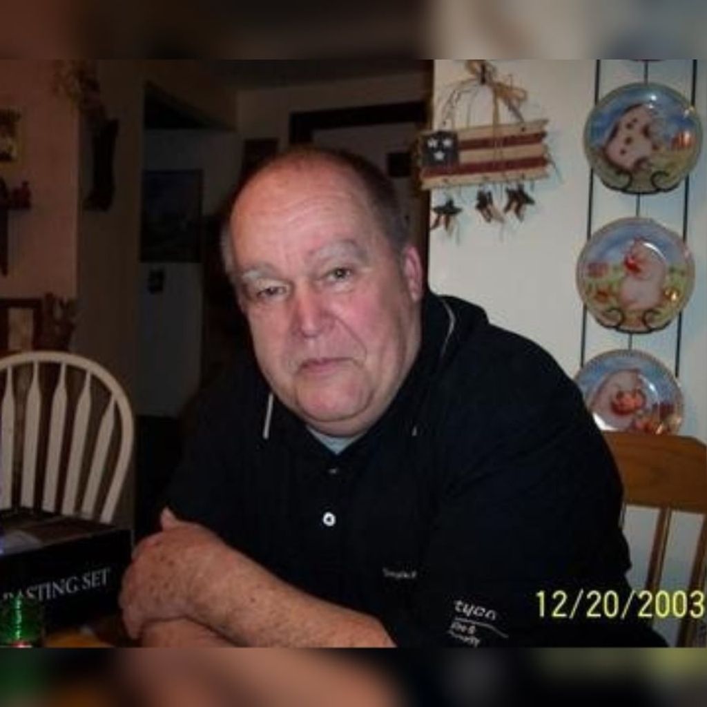 Robert Clifford Hull Profile Photo