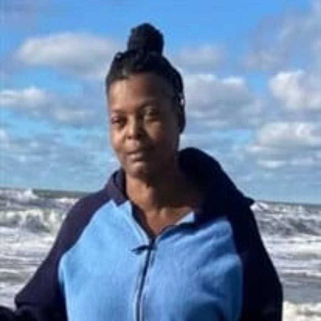 April Leron Caldwell Profile Photo