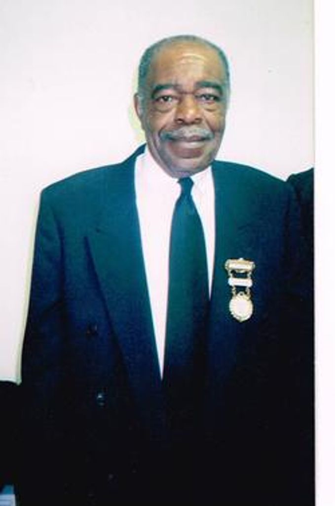 Henry " T-Bone" Lee Traylor