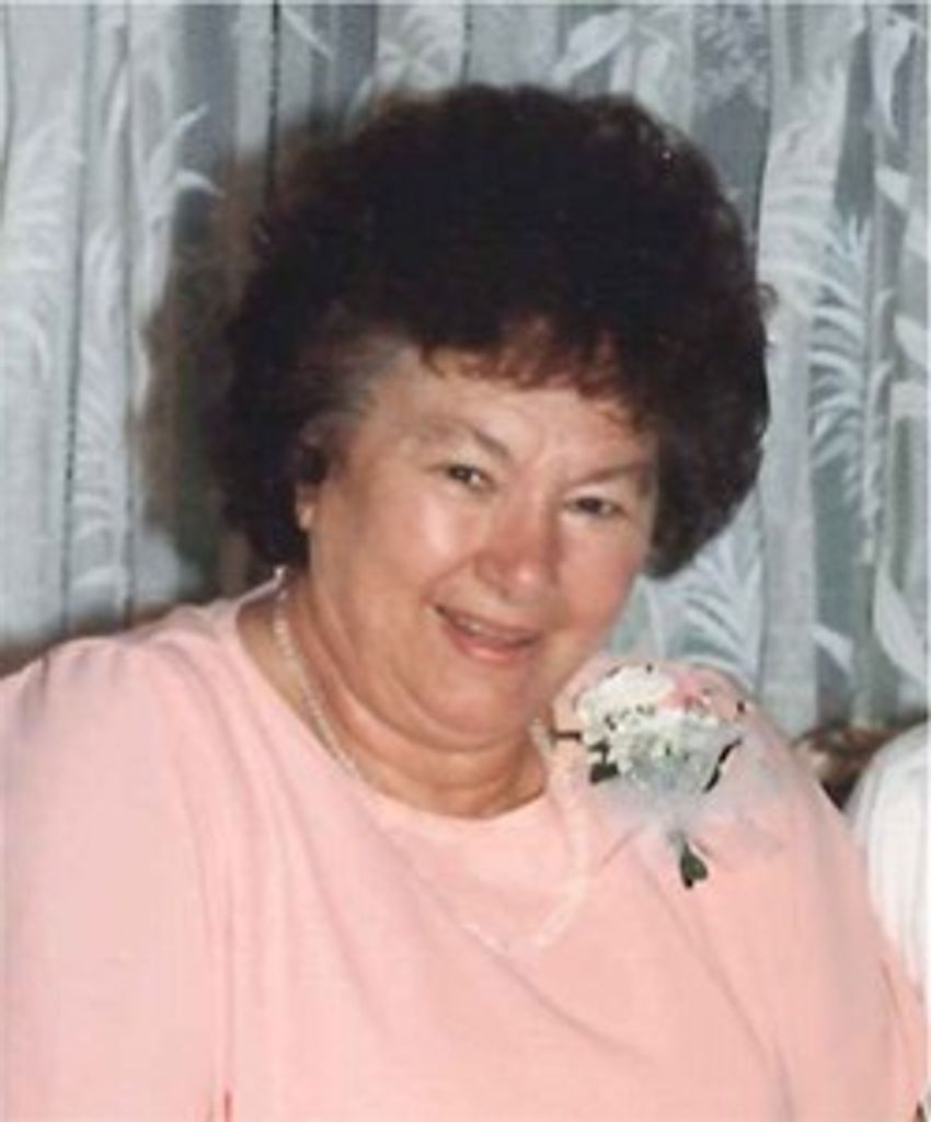 Helga L. Bennison Profile Photo