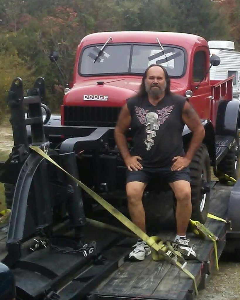 Carlos "Jim" Jimmy Comstock Profile Photo