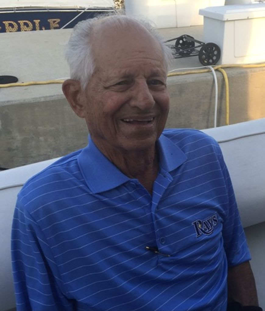 Luis E. Fernandez Profile Photo