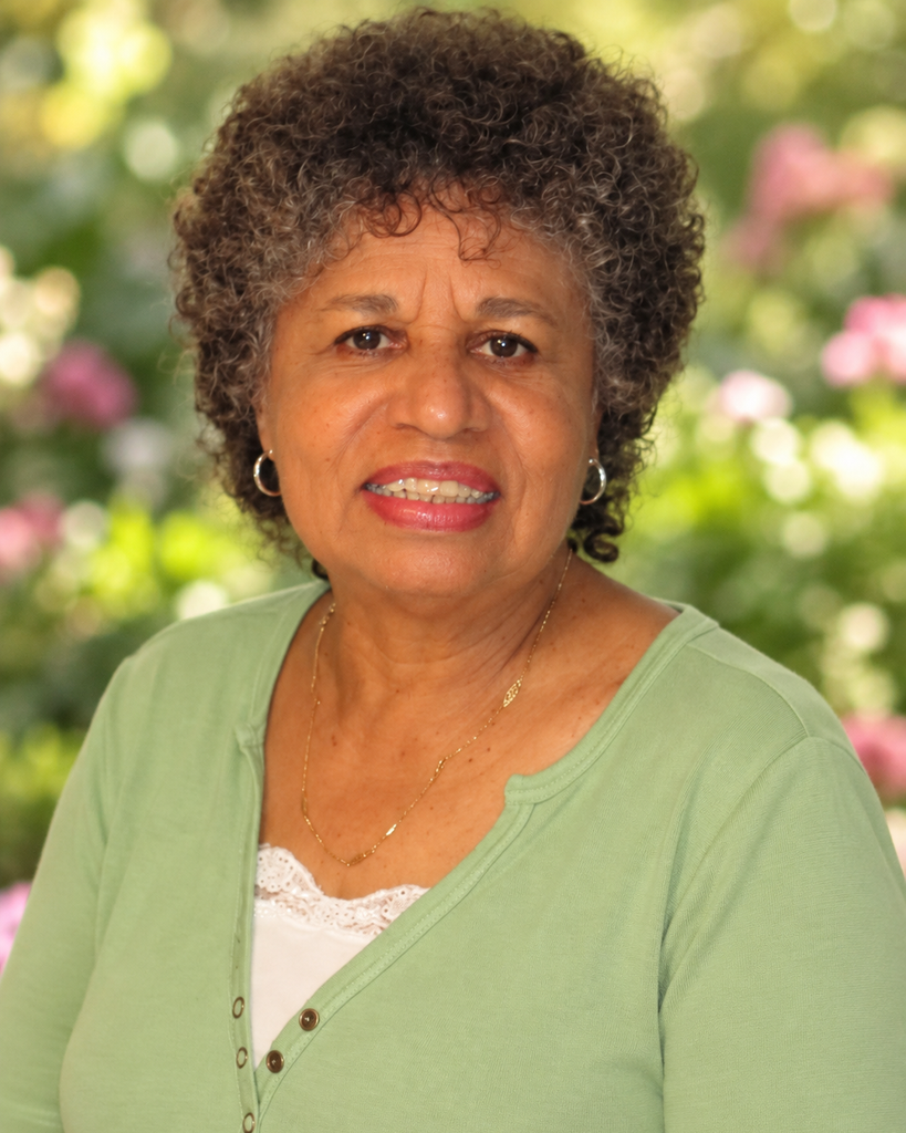 Carmen Iris Velazquez