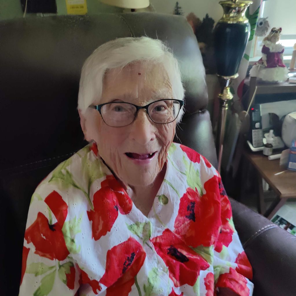 Theona Lagasse Profile Photo