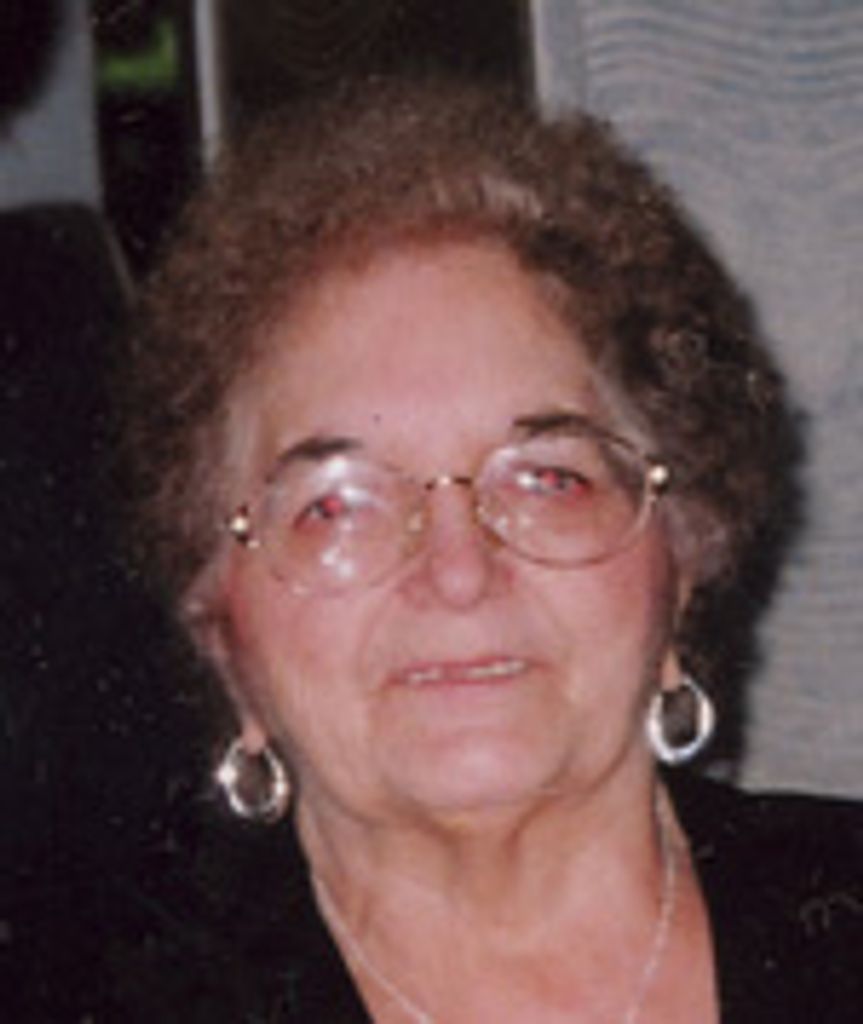 Dorothy Demello
