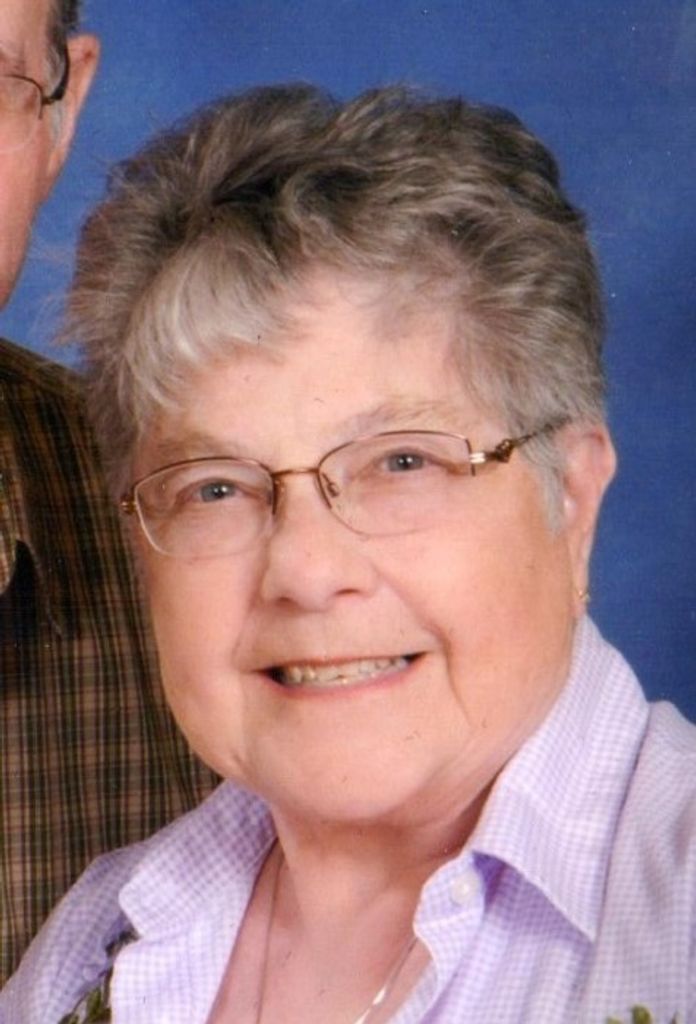 Cecilia Raymond