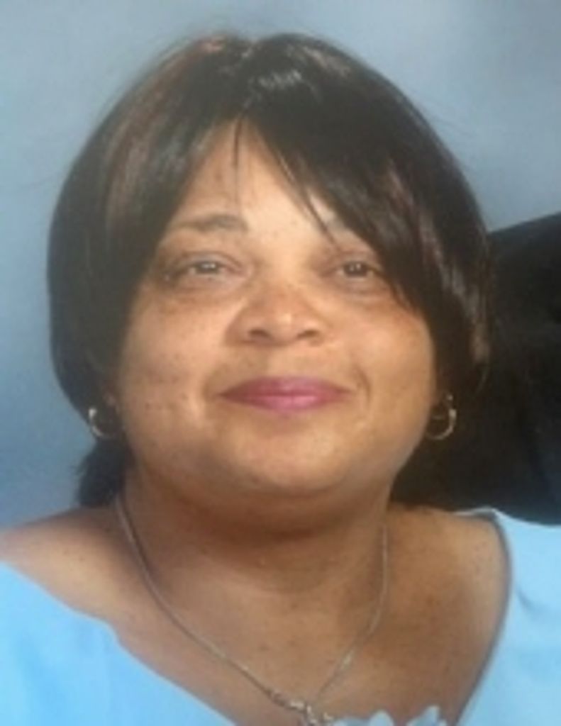 Linda Johnson  (Lansing)