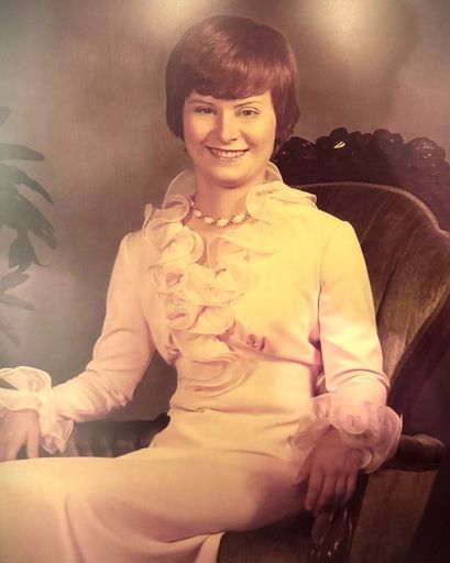 Kay Oakes Harback's obituary image