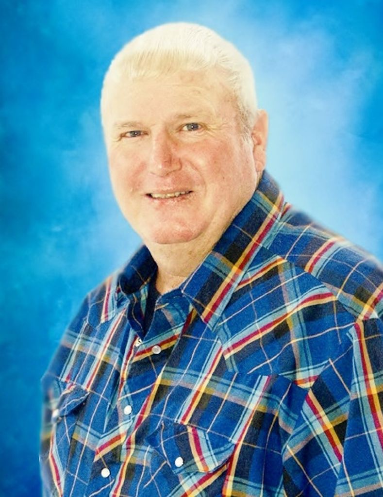 Johnny Singler Burgess Profile Photo