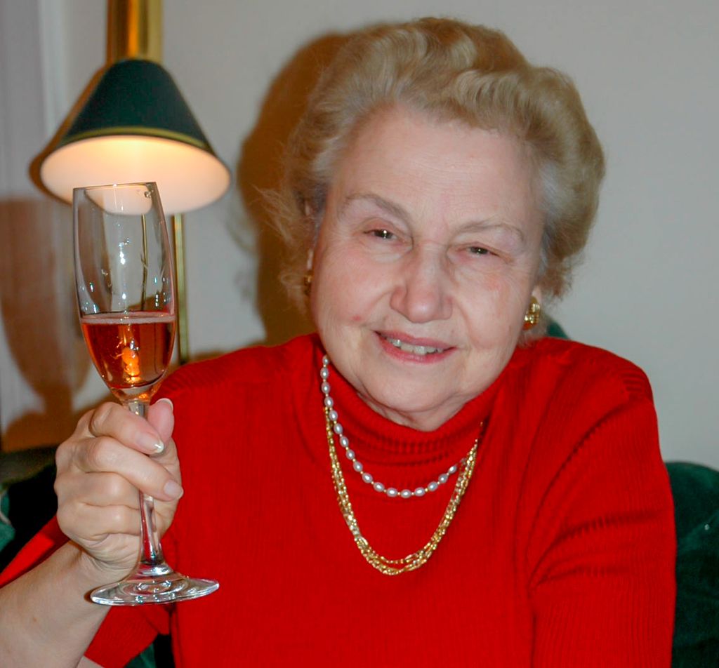 Dorothy-Lee Jones Ward