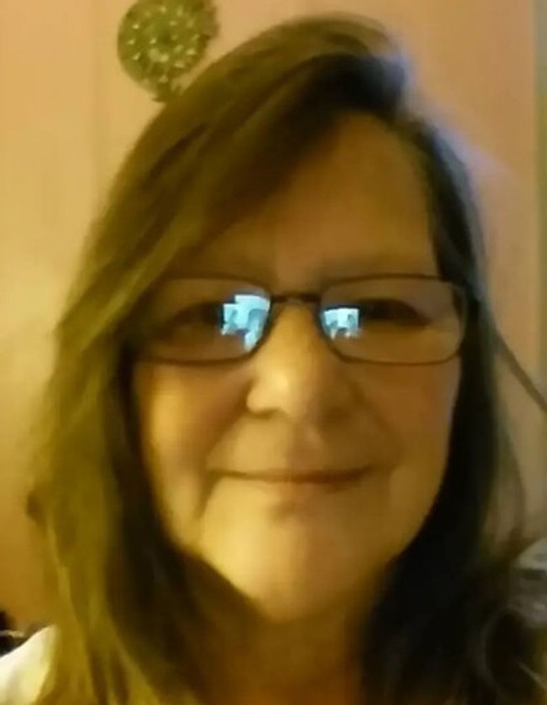 Annette (Omlor)  Walters