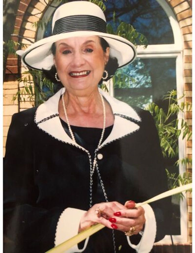 Alice Laham Profile Photo