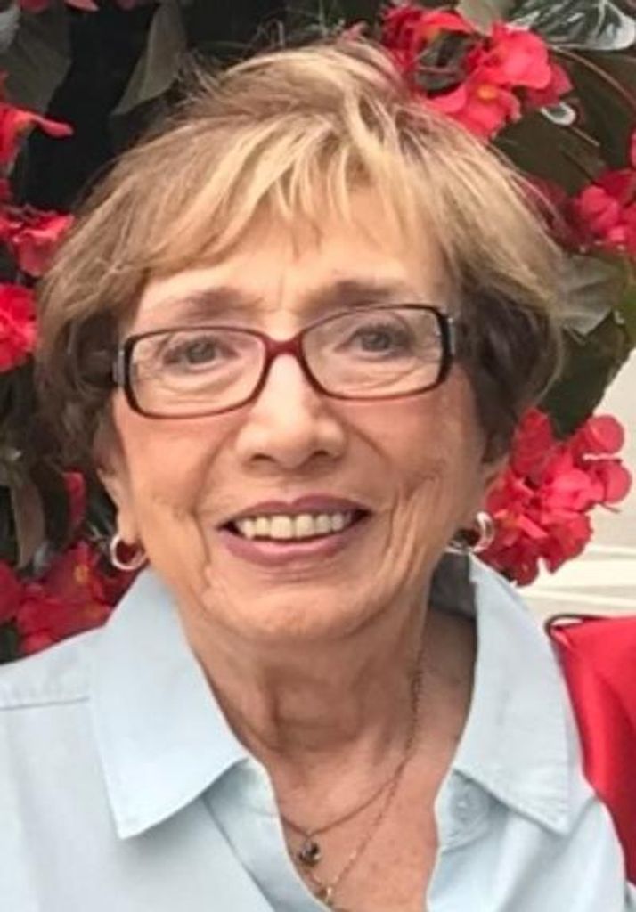 Sophia Russell Profile Photo