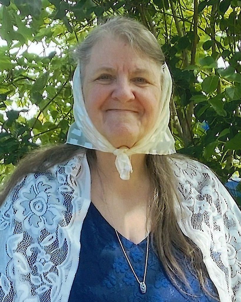 Linda Cummings