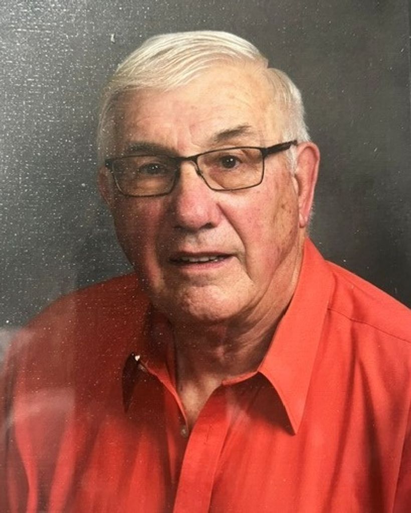 Joseph L. Tschumper Profile Photo