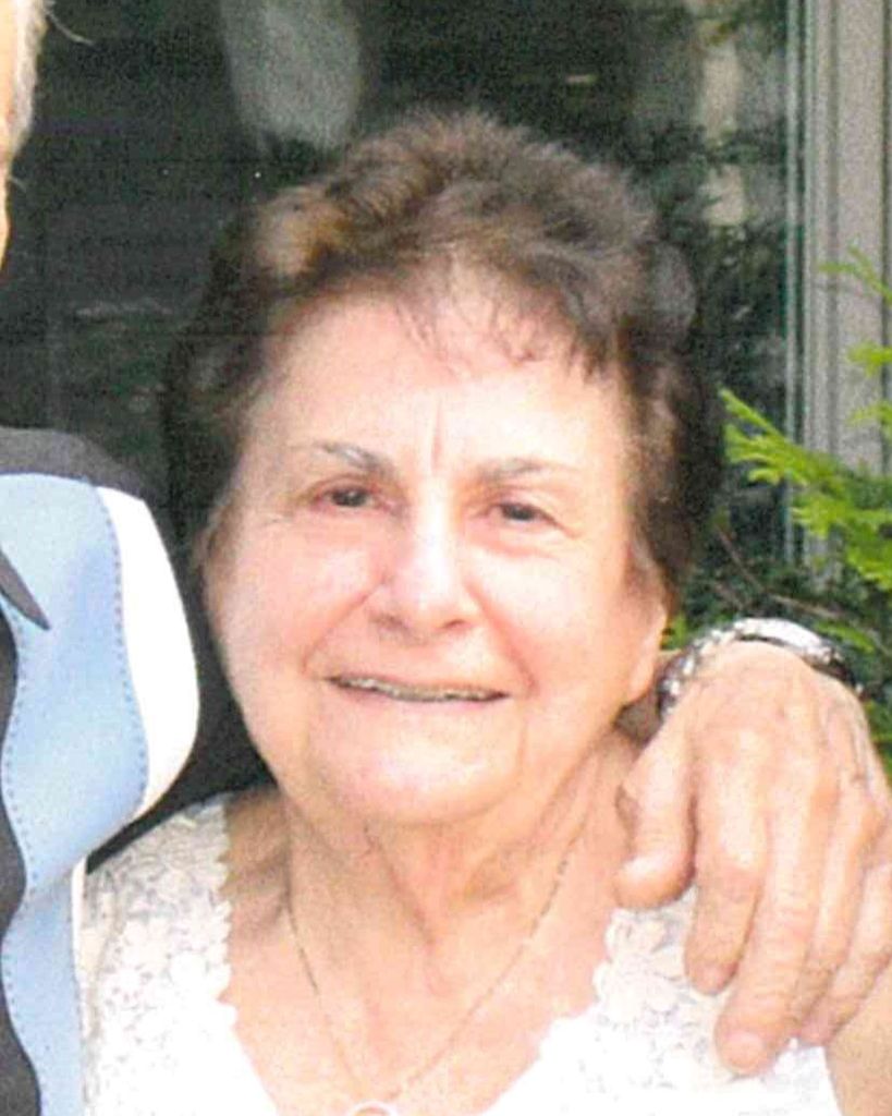 Clara Acquaviva