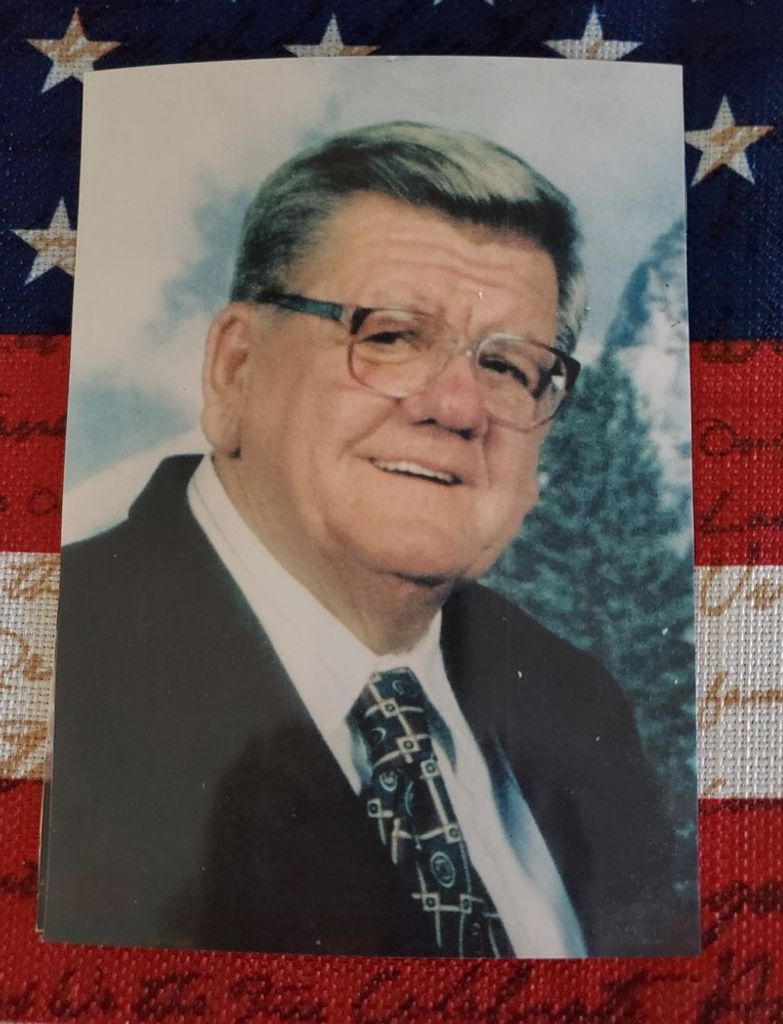 Dale  Thomas Hartley