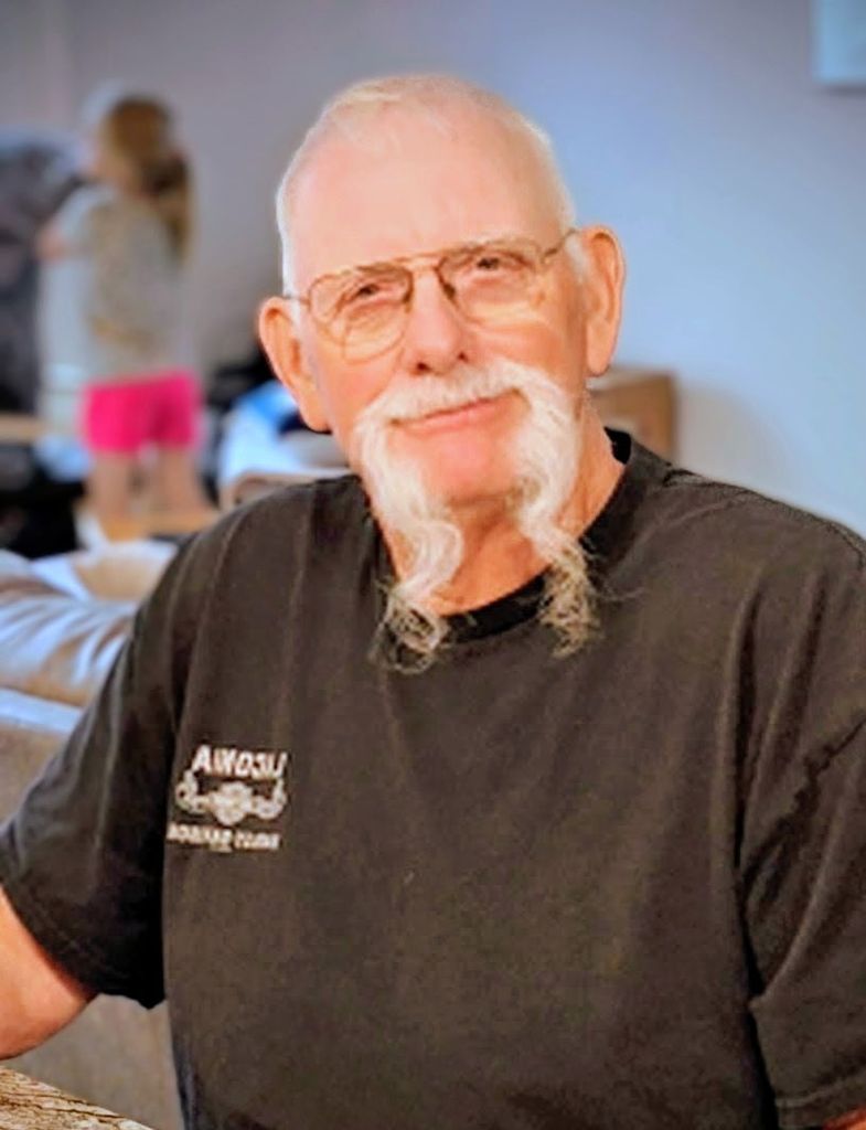 Dennis Reed Cluche Profile Photo