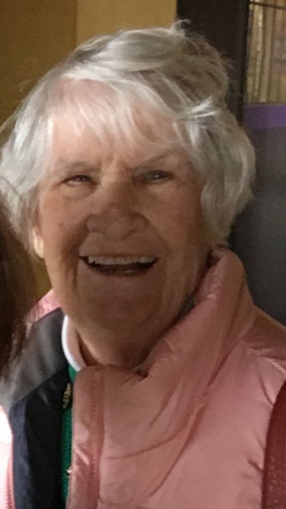 Dolores E. Weekly Profile Photo