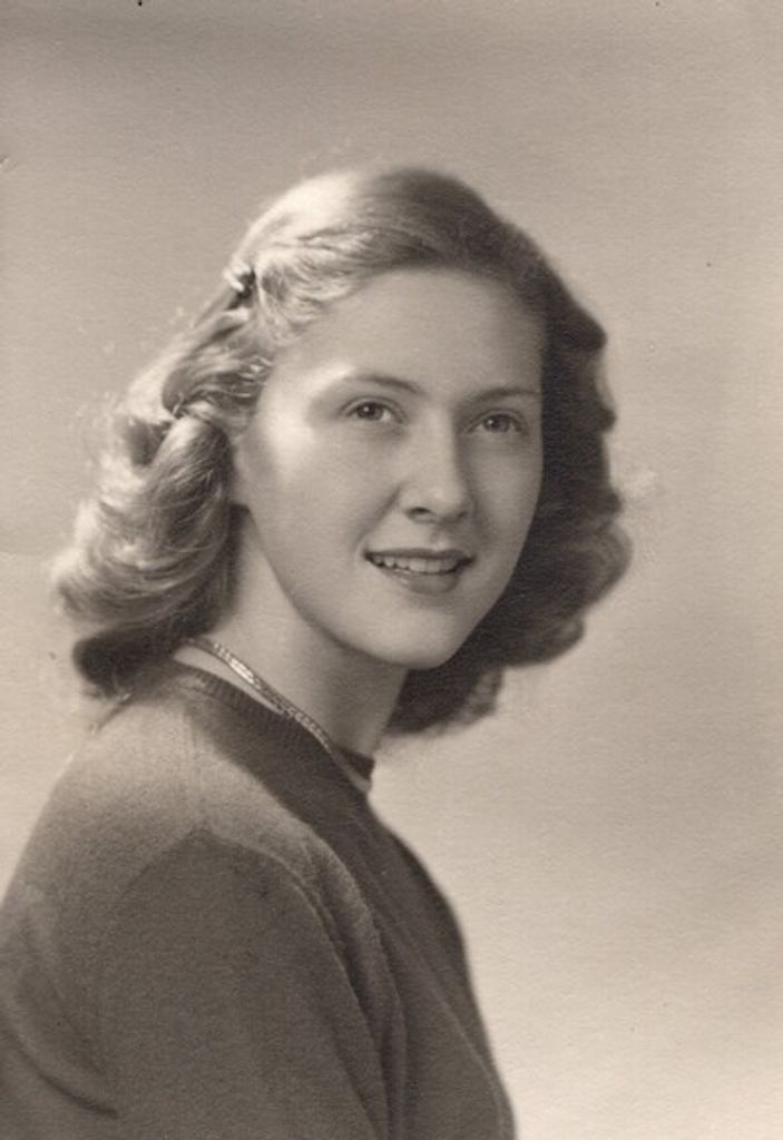 Helen Louene Abruzzini Profile Photo