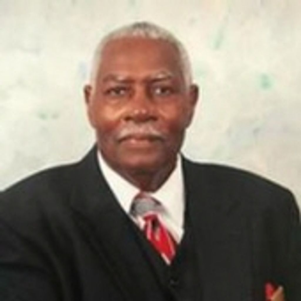 Robert L. Mr. Johnson