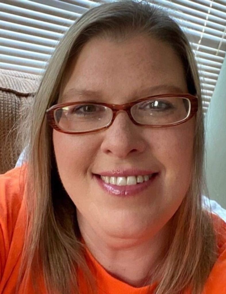 Lori Ann (Fenton)  Greenup Profile Photo