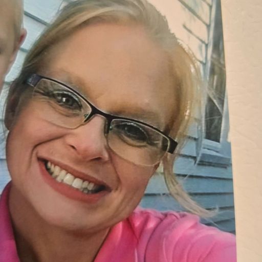 Vanessa Lee Carlson Profile Photo