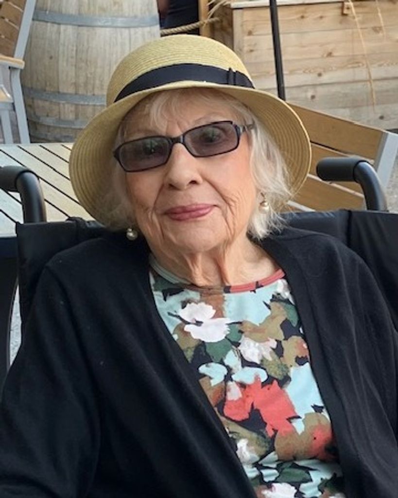 Tevis Marie Staniszewski (nee MacLean)