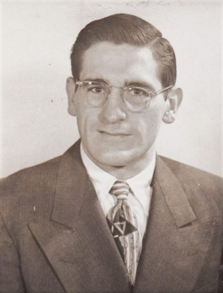 Charles Albertson Loyle Profile Photo