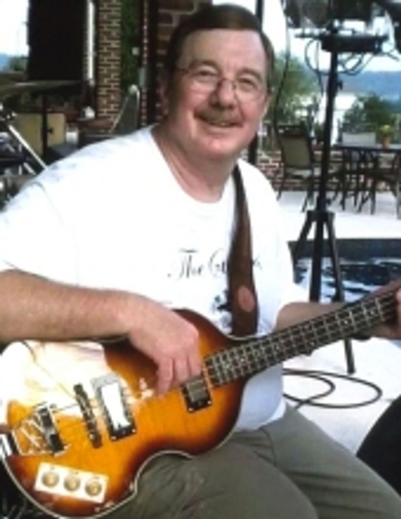 Robert  Terry (Bobby)  Moser
