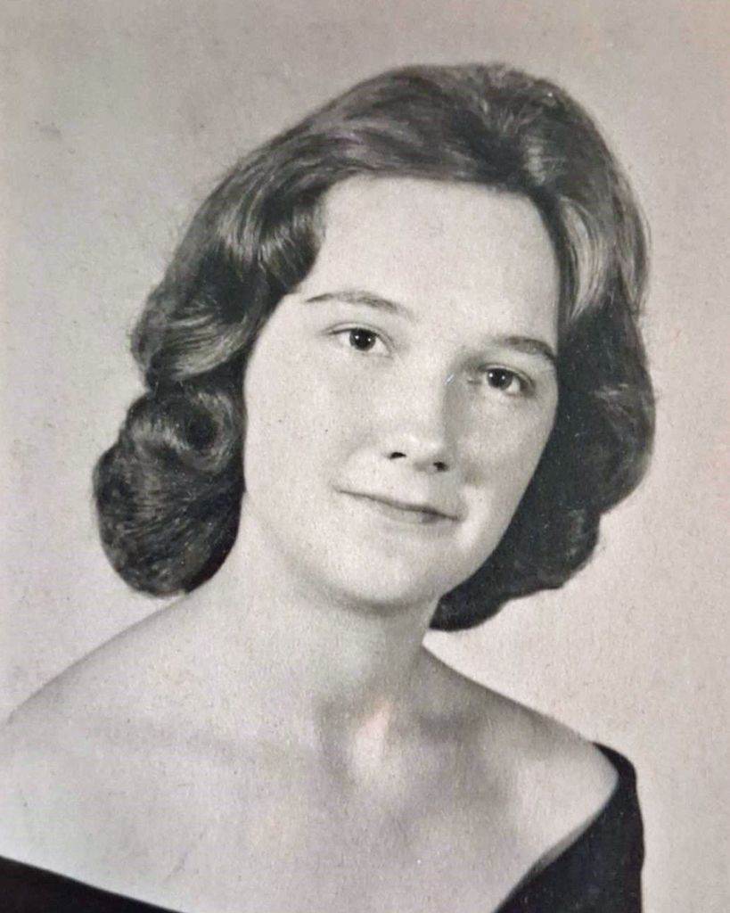 Lucy "Elaine" (Raines) Vandevender Profile Photo