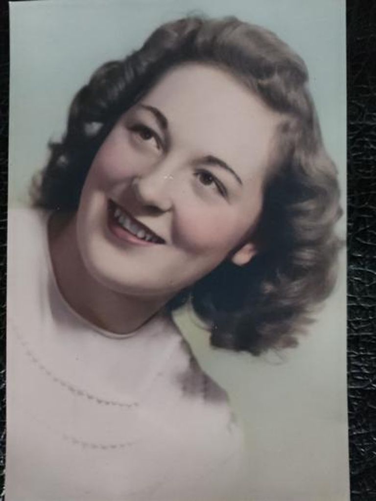 Evelyn Jones Profile Photo