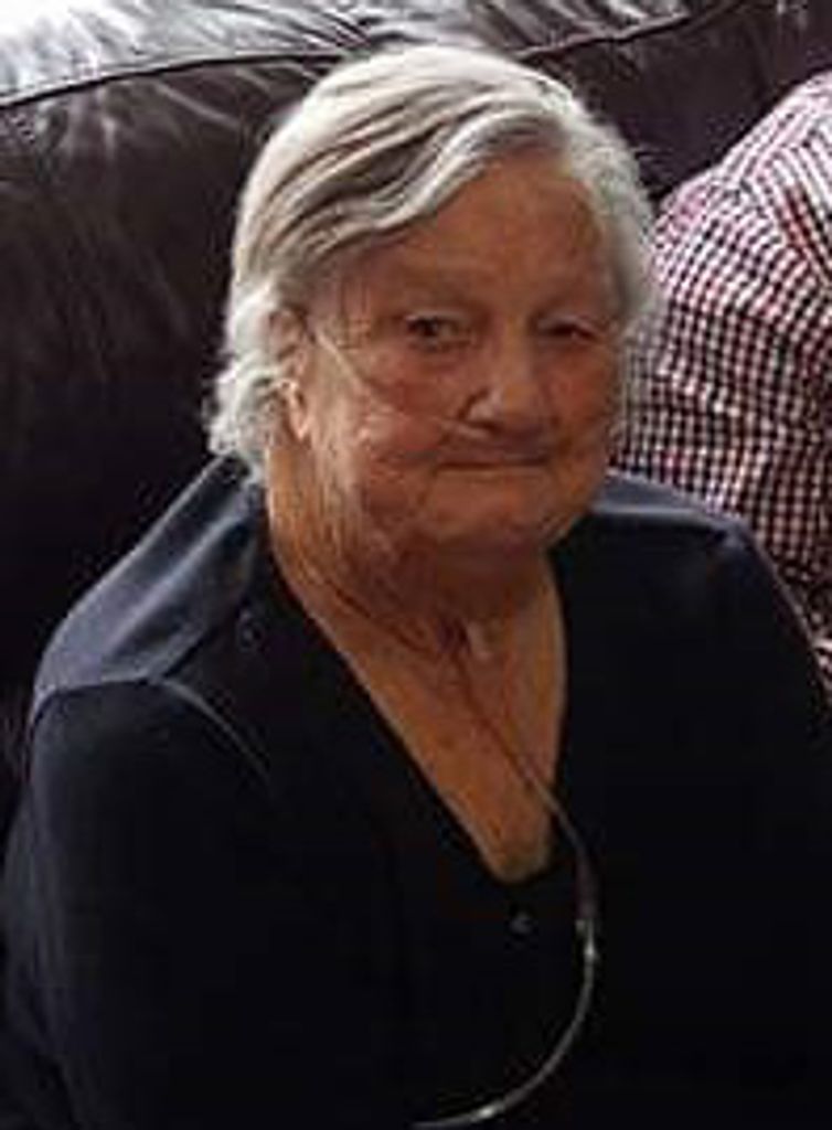 Donna Lou (Russell)  Parks