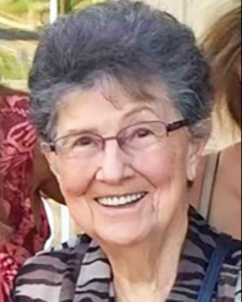 Josephine Berezo Profile Photo