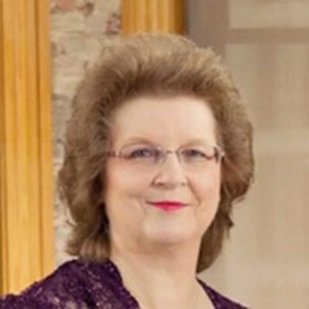 Dianna F. Mckenzie Profile Photo