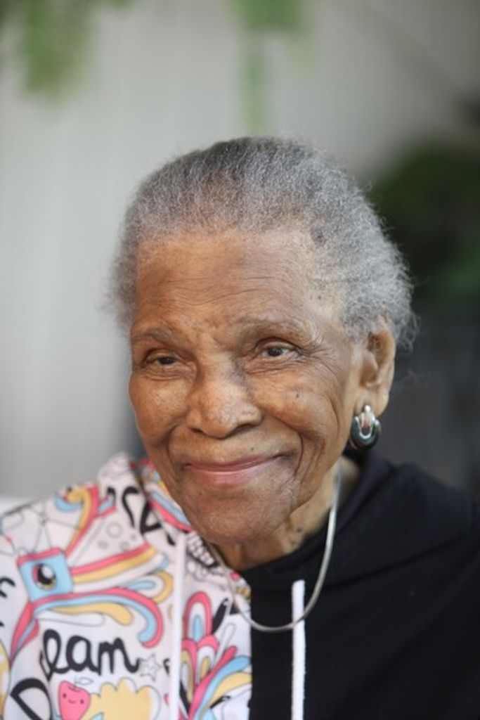 Gladys Lucille Jones