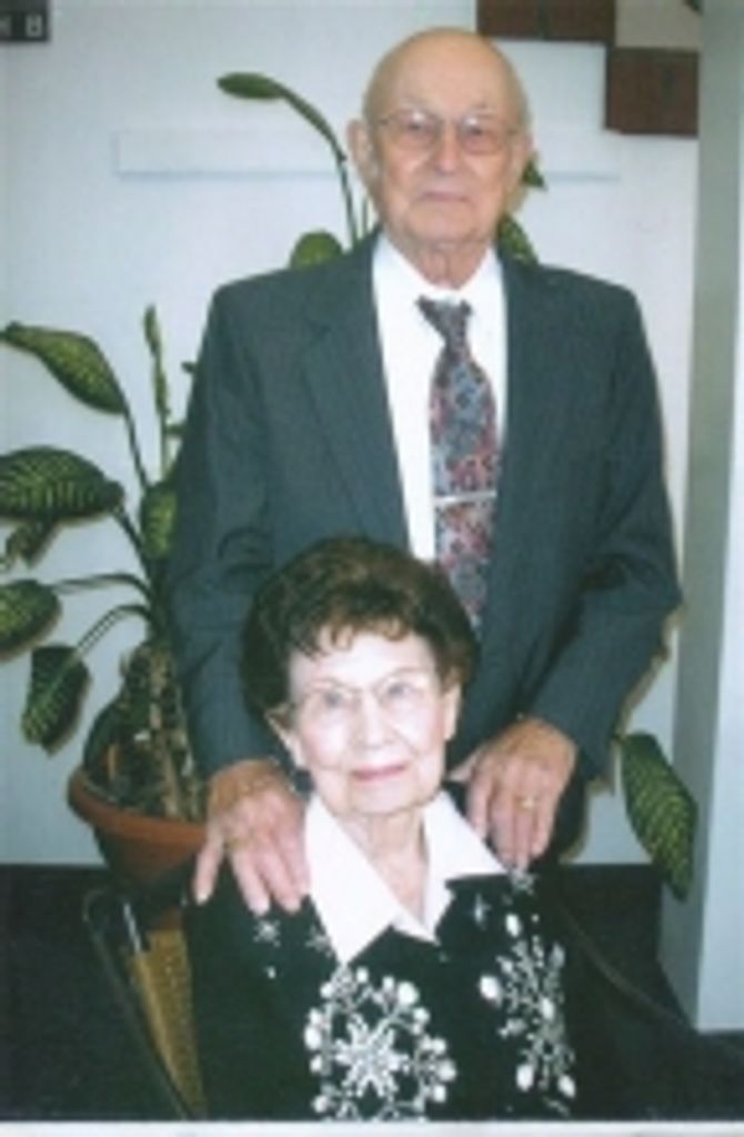 Lee J. Centner