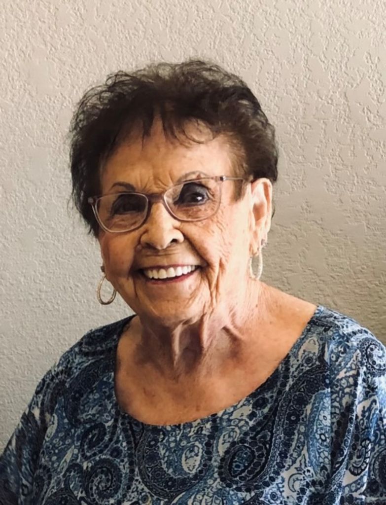 Louise (Sullenger)  Still Profile Photo