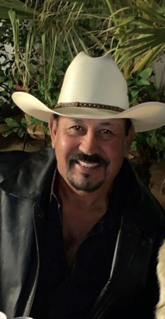Manuel Garcia Profile Photo
