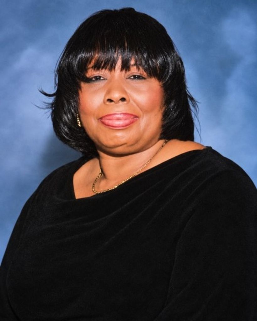 Ms. Damita Jo Saunders Profile Photo